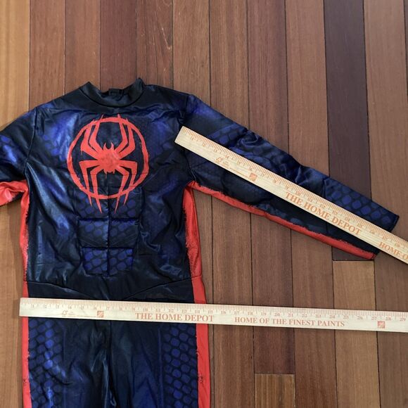 Across the Spider-Verse Miles Morales Kid's Spiderman Costume M 8-10 - Picture 4 of 8